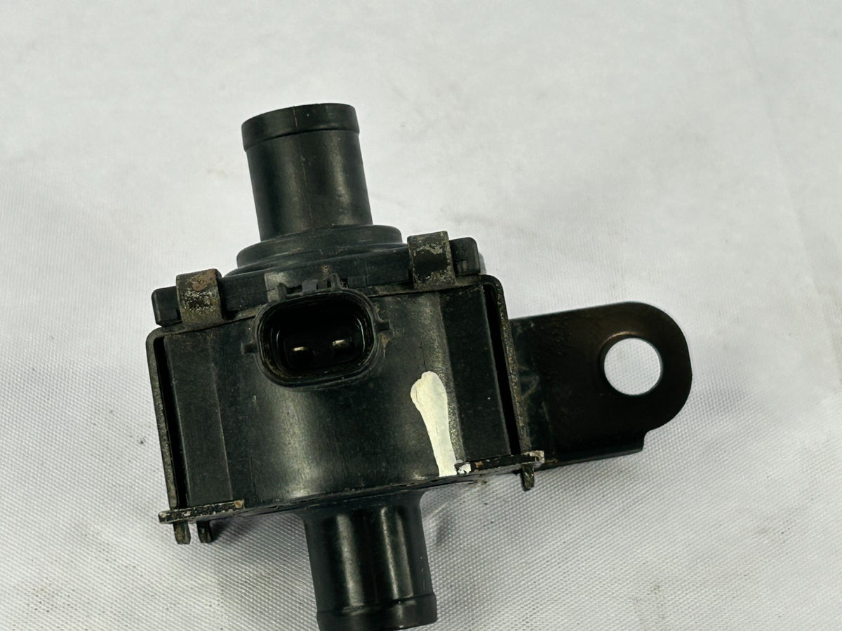 2003-2005 Subaru Baja Vapor Canister Purge Solenoid Valve OEM 42084FA120