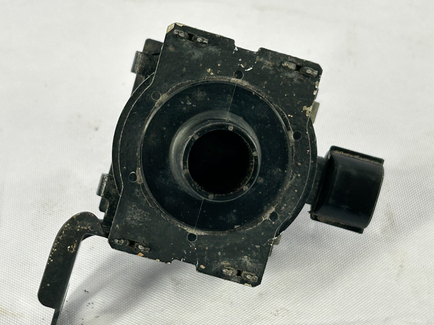 2003-2005 Subaru Baja Vapor Canister Purge Solenoid Valve OEM 42084FA120
