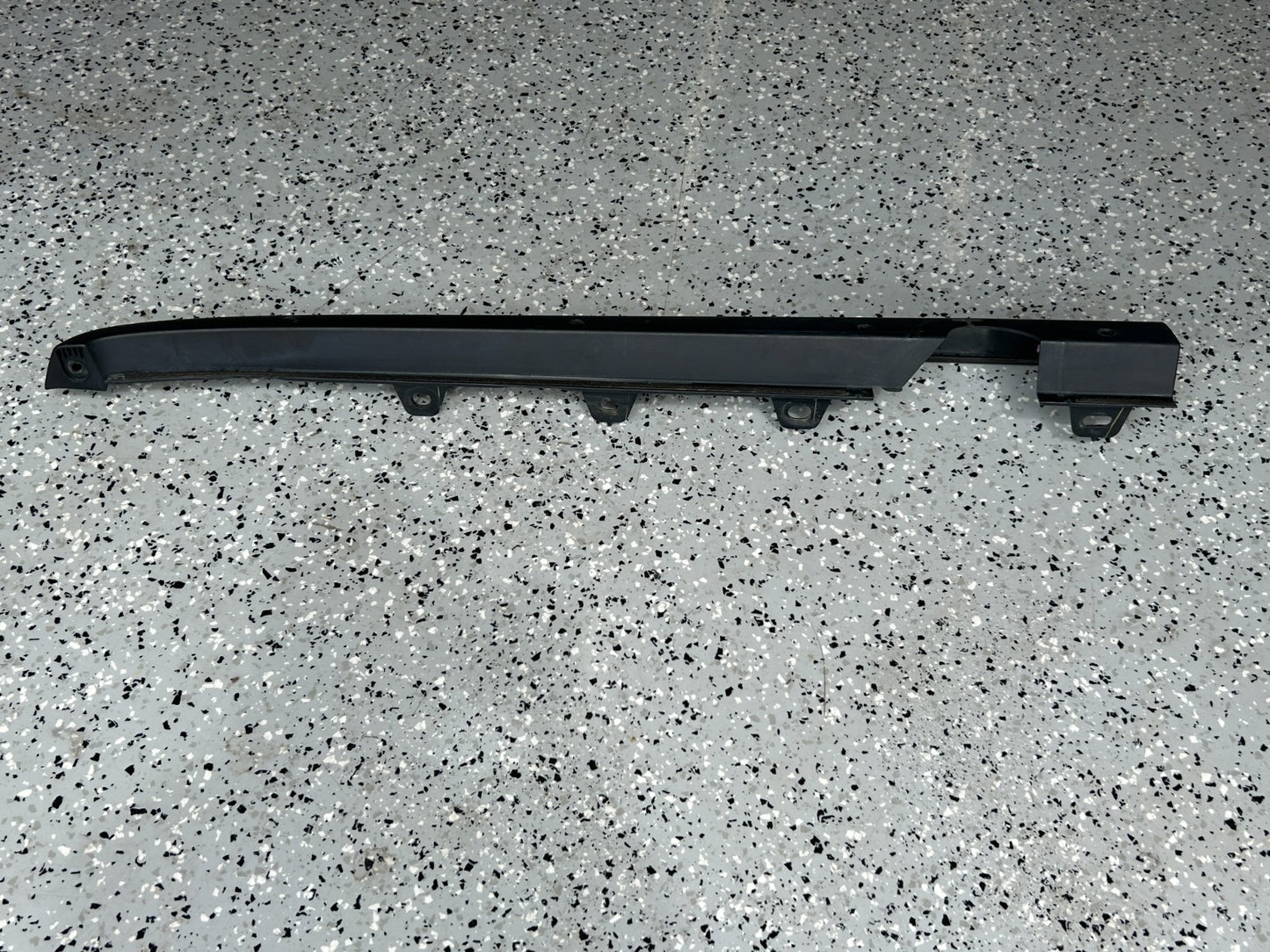 2003 - 2006 Subaru Baja Left Driver Side Lower Molding Trim OEM 91046AE04A