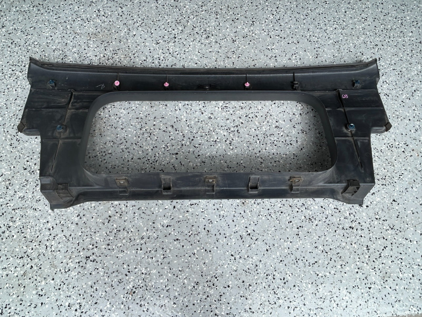 03-06 Subaru Baja Rear Luggage Trim Tray Bed Floor Panel Black OEM 91101AE00A