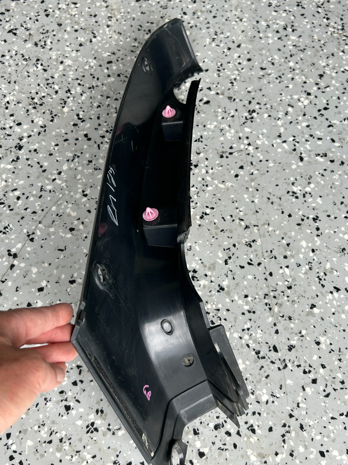 2003-2006 Subaru Baja Right Passenger Side C Pillar Trim Molding OEM 91046AE01A