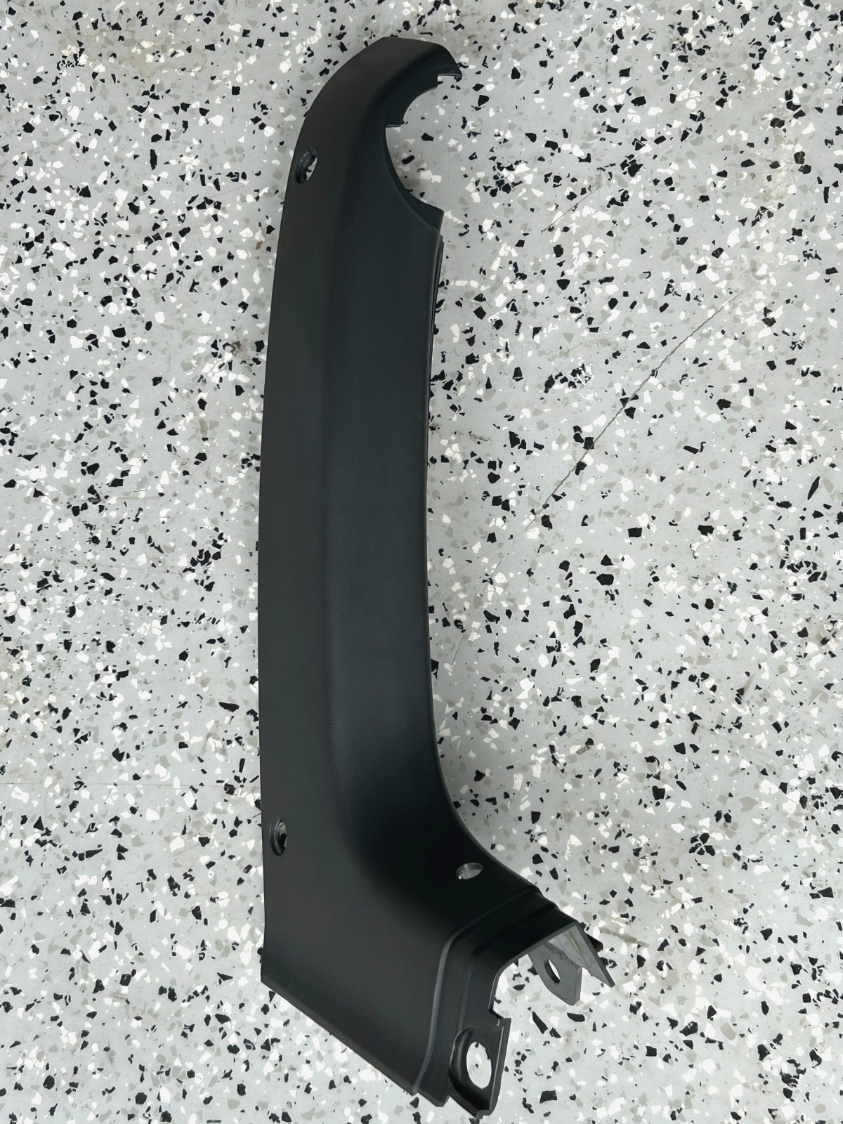 2003-2006 Subaru Baja Left Driver Side C Pillar Trim Molding OEM 91046AE02A