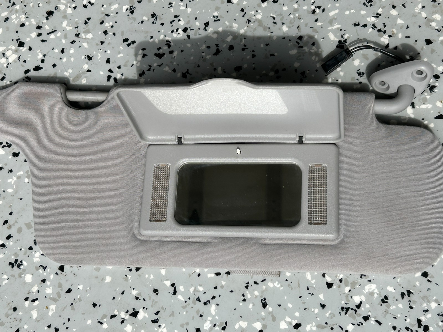 2003-2004 Subaru Baja Right Passenger Side Interior Sun Visor OEM 92011AE34AOB