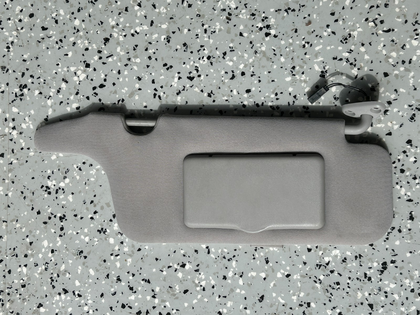 2003-2004 Subaru Baja Right Passenger Side Interior Sun Visor OEM 92011AE34AOB