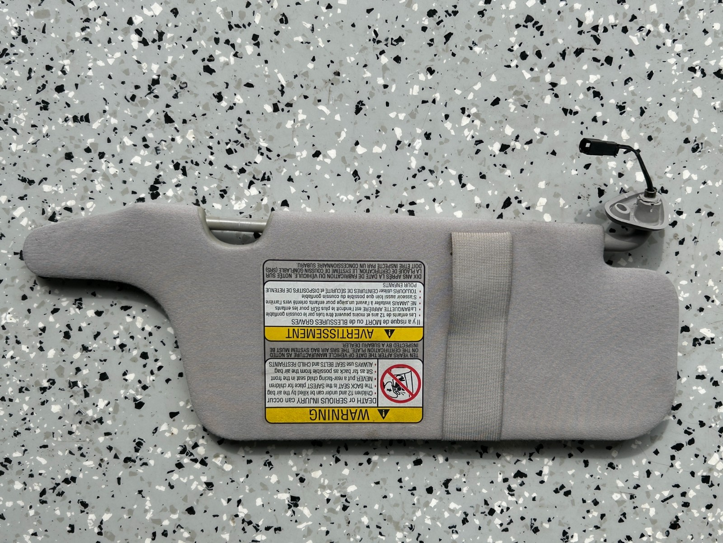 2003-2004 Subaru Baja Left Driver Side Interior Sun Visor OEM 92011AE35AOB