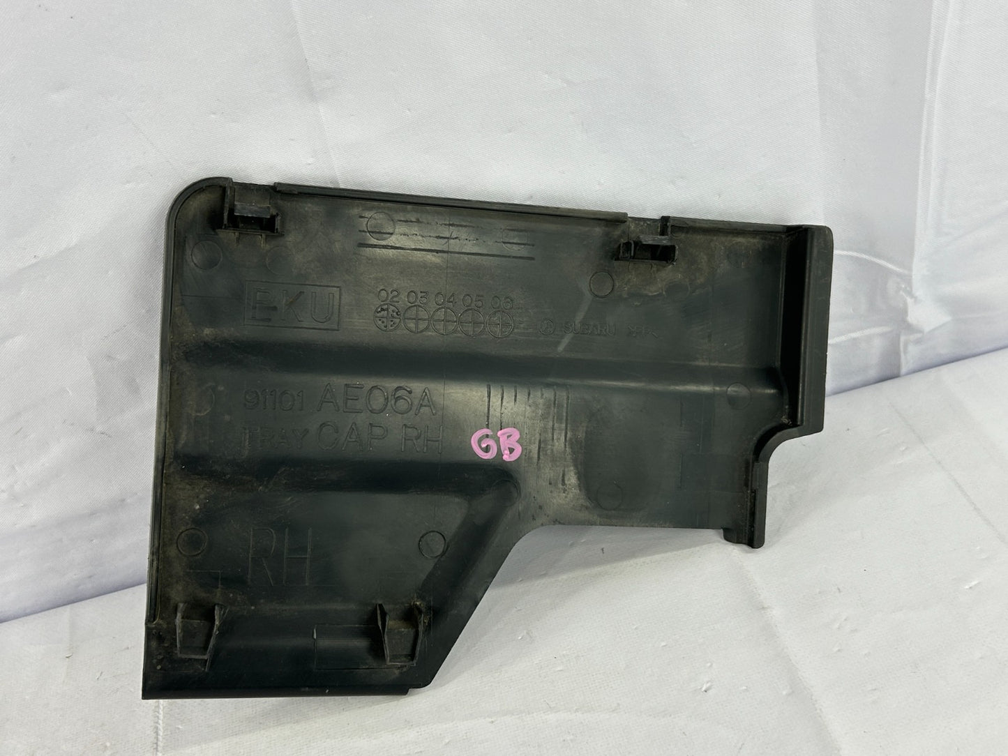 2003-2006 Subaru Baja Rear Right Passenger Side Luggage Tray Cap OEM 91101AE06A