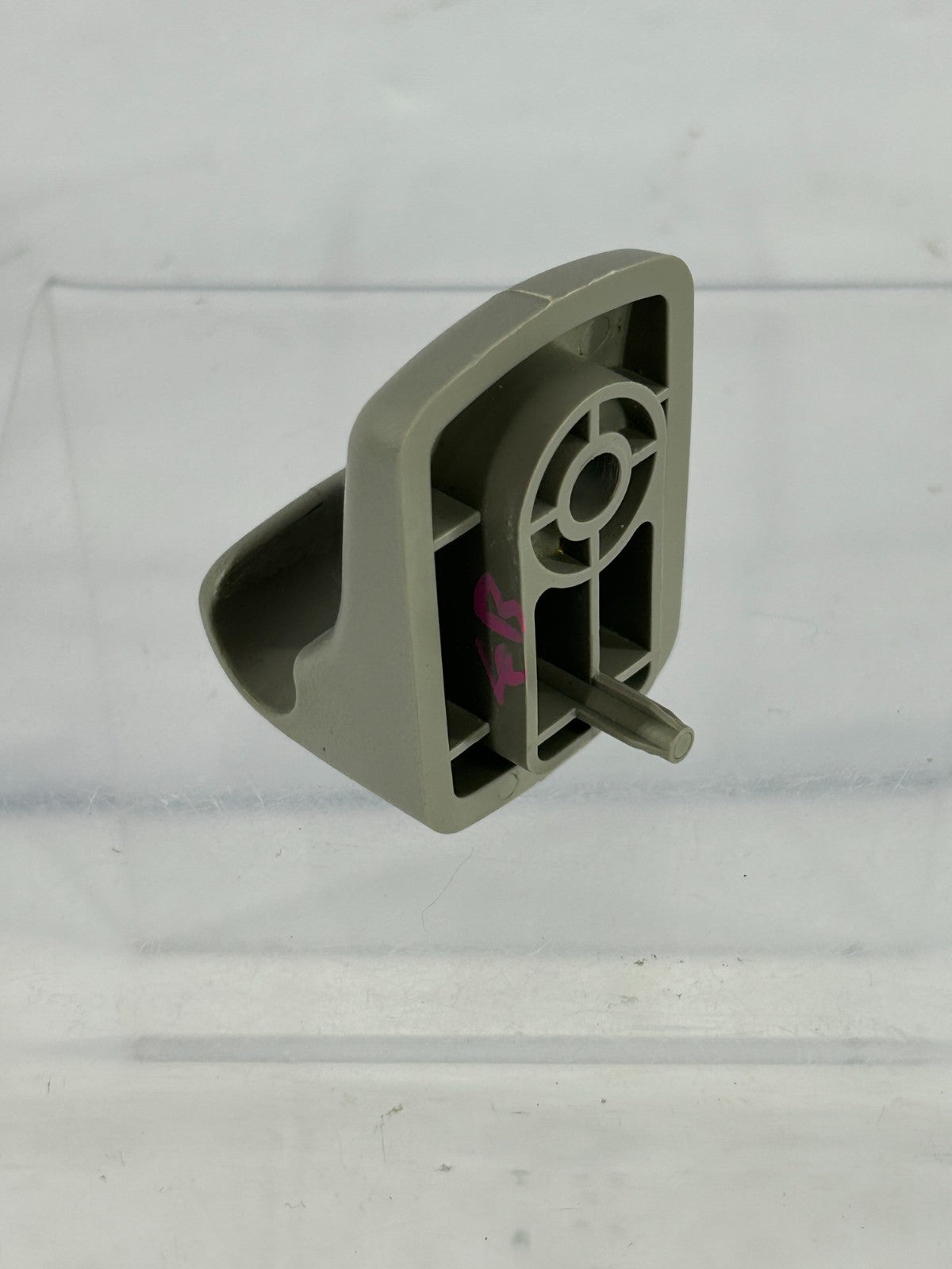 2003-2006 Subaru Baja Left or Right Side Sun Visor Retainer Clip Gray OEM