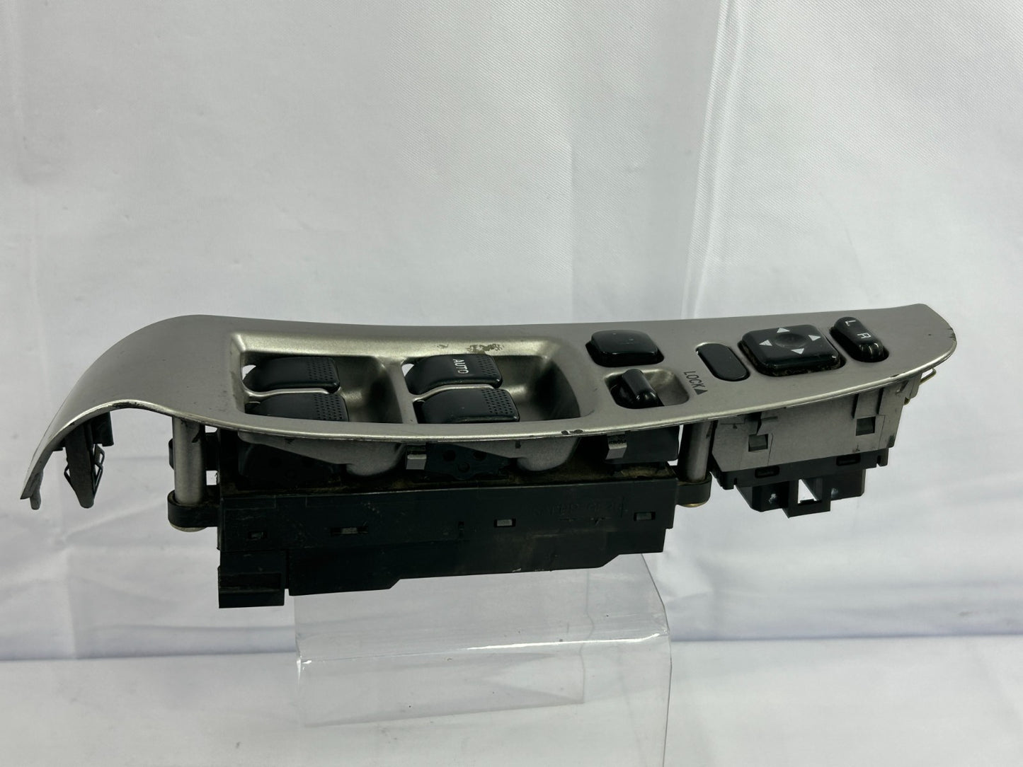 2003-2006 Subaru Baja Front Left Side Power Master Window Switch OEM 83071AE01B
