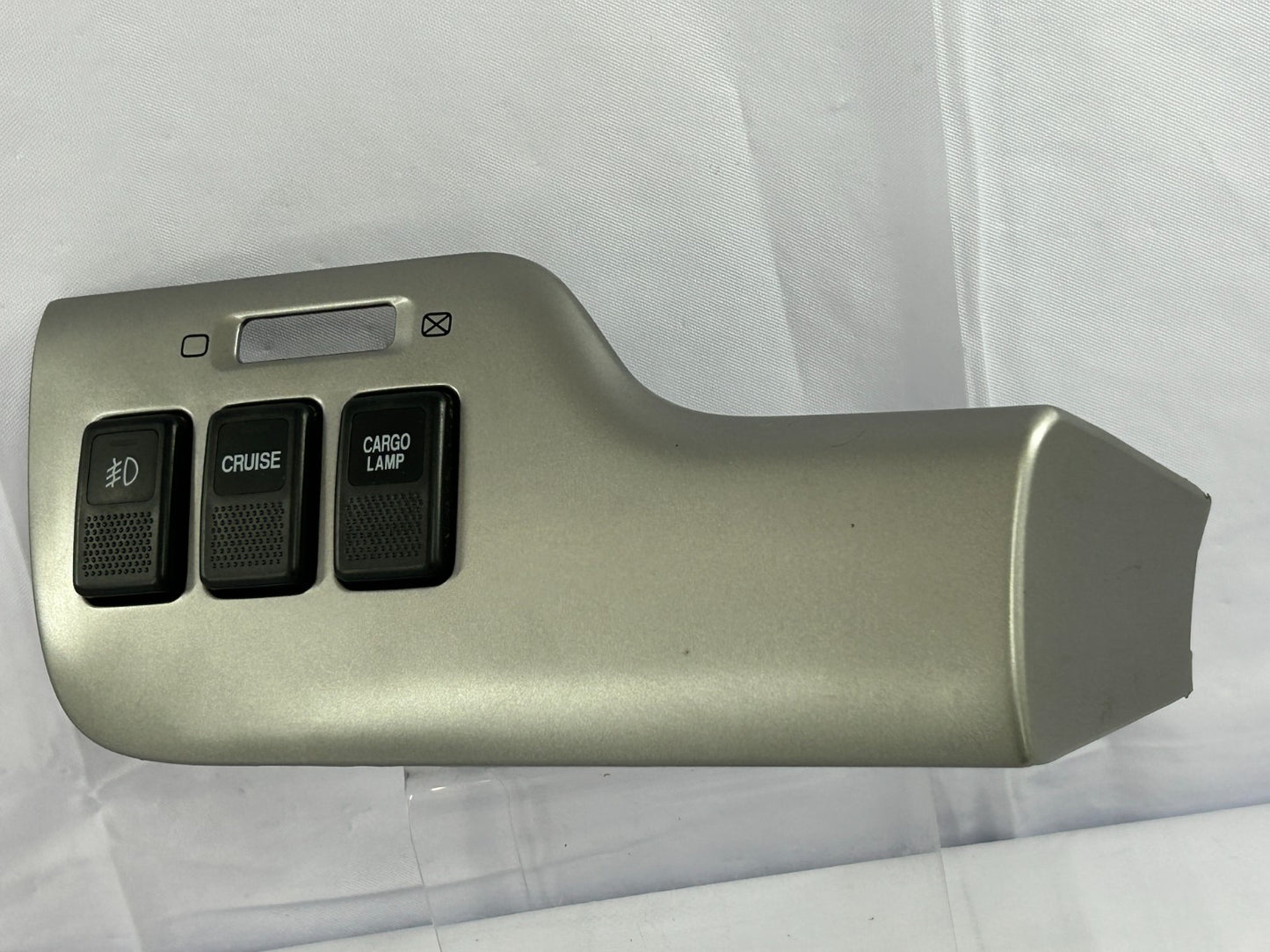 2003-2006 Subaru Baja Cruise and Cargo Lamp Trim Assembly OEM 83001AE110