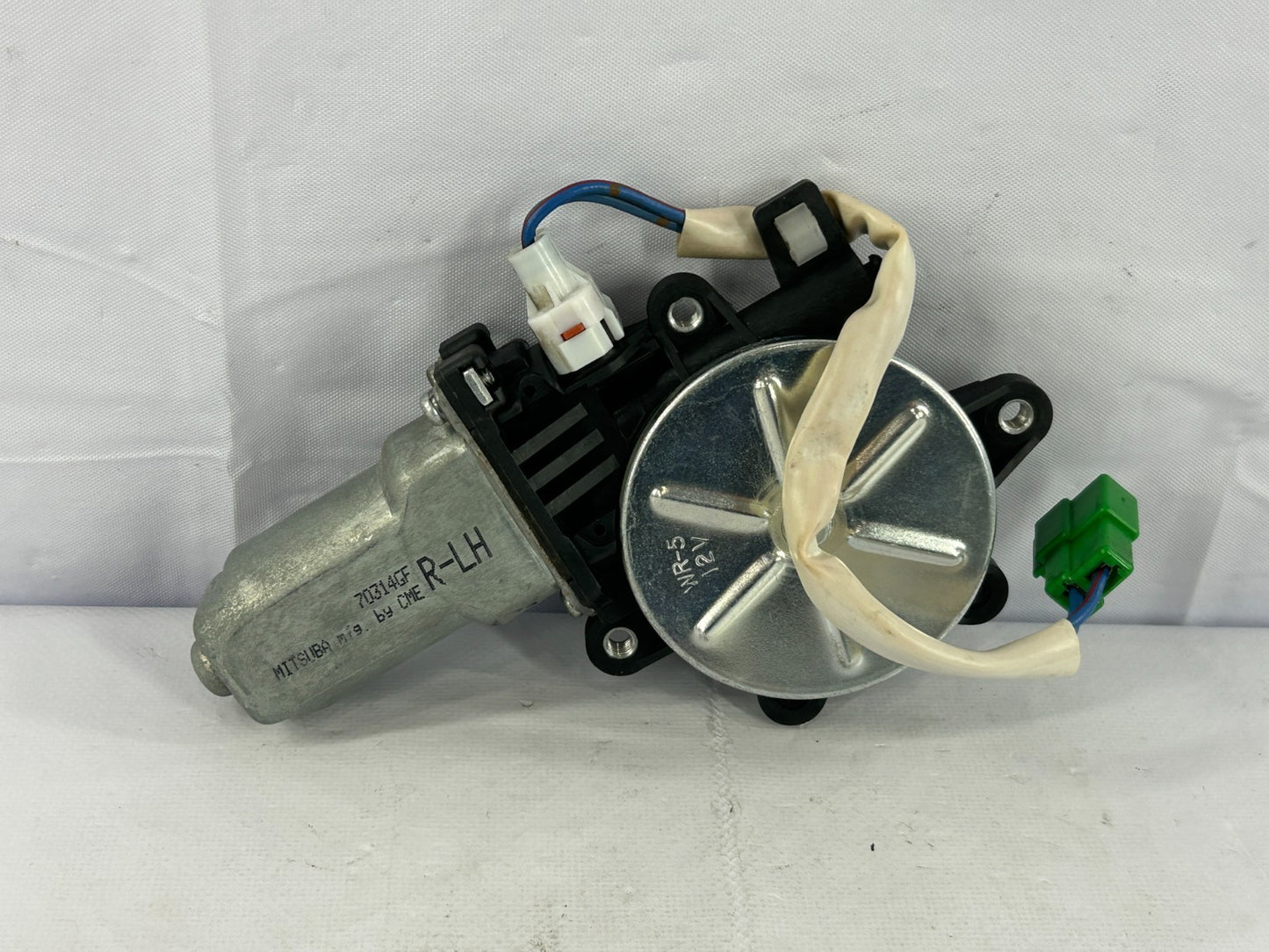 2005-2009 Subaru Legacy Rear Left Power Window Motor OEM 62188AG01A