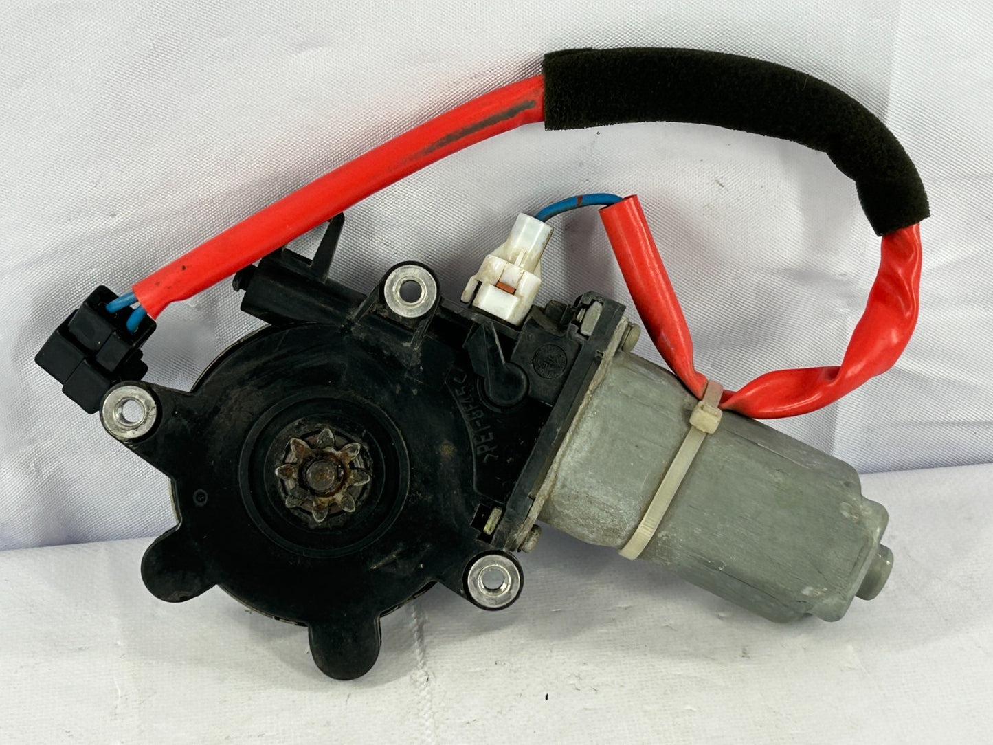 2005-2007 Subaru Impreza and WRX Front Left Window Motor OEM 61188FE012
