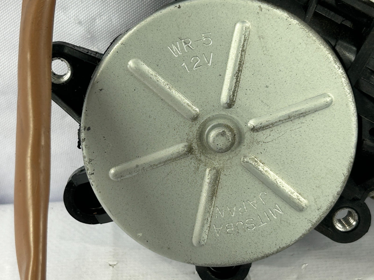 2002-2007 Subaru Impreza WRX Rear Right Window Motor OEM 62188FE001