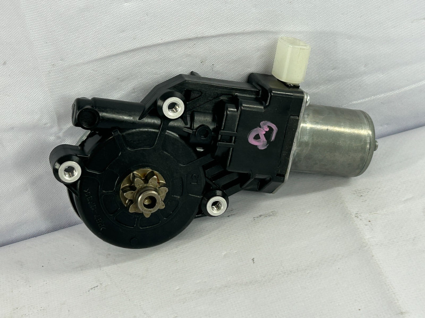 17-21 Subaru Impreza Rear Right Power Window Motor OEM 61042FL00A