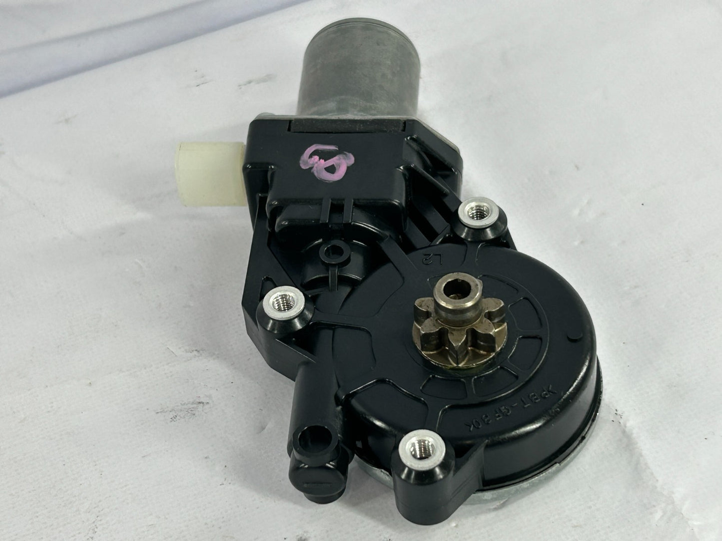 17-21 Subaru Impreza Rear Right Power Window Motor OEM 61042FL00A