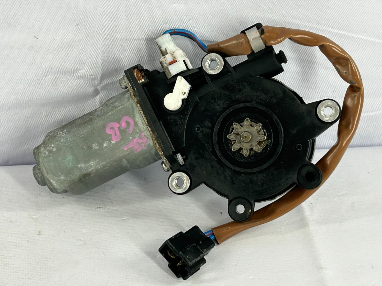 02-07 Subaru Impreza Rear Right Power Window Regulator Motor OEM 62188FE001