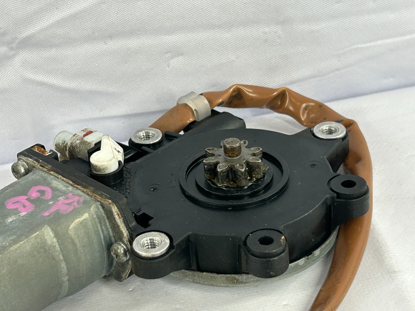 02-07 Subaru Impreza Rear Right Power Window Regulator Motor OEM 62188FE001
