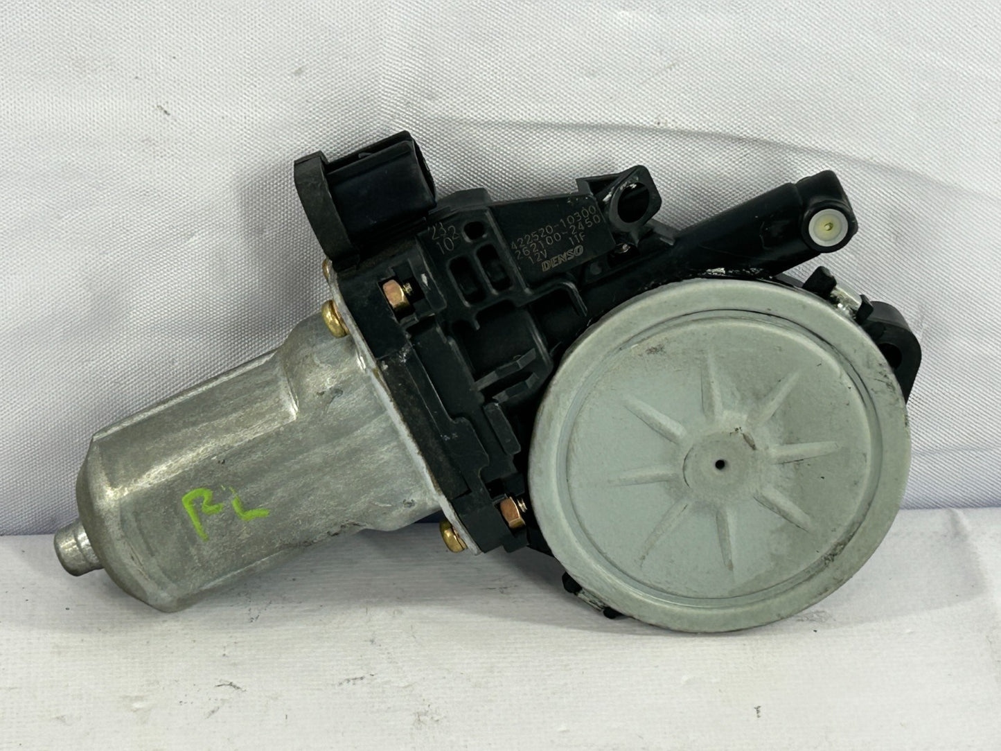 2004-2010 Toyota Sienna Rear Left Door Power Window Motor OEM 85720-08020
