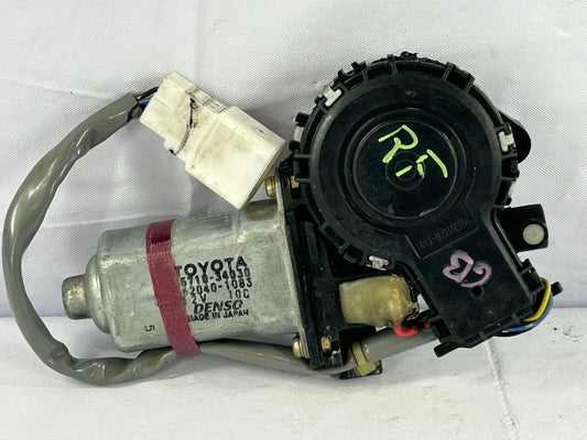 2001-2007 Toyota Sequoia Front Right Door Power Window Motor OEM 85710-34030