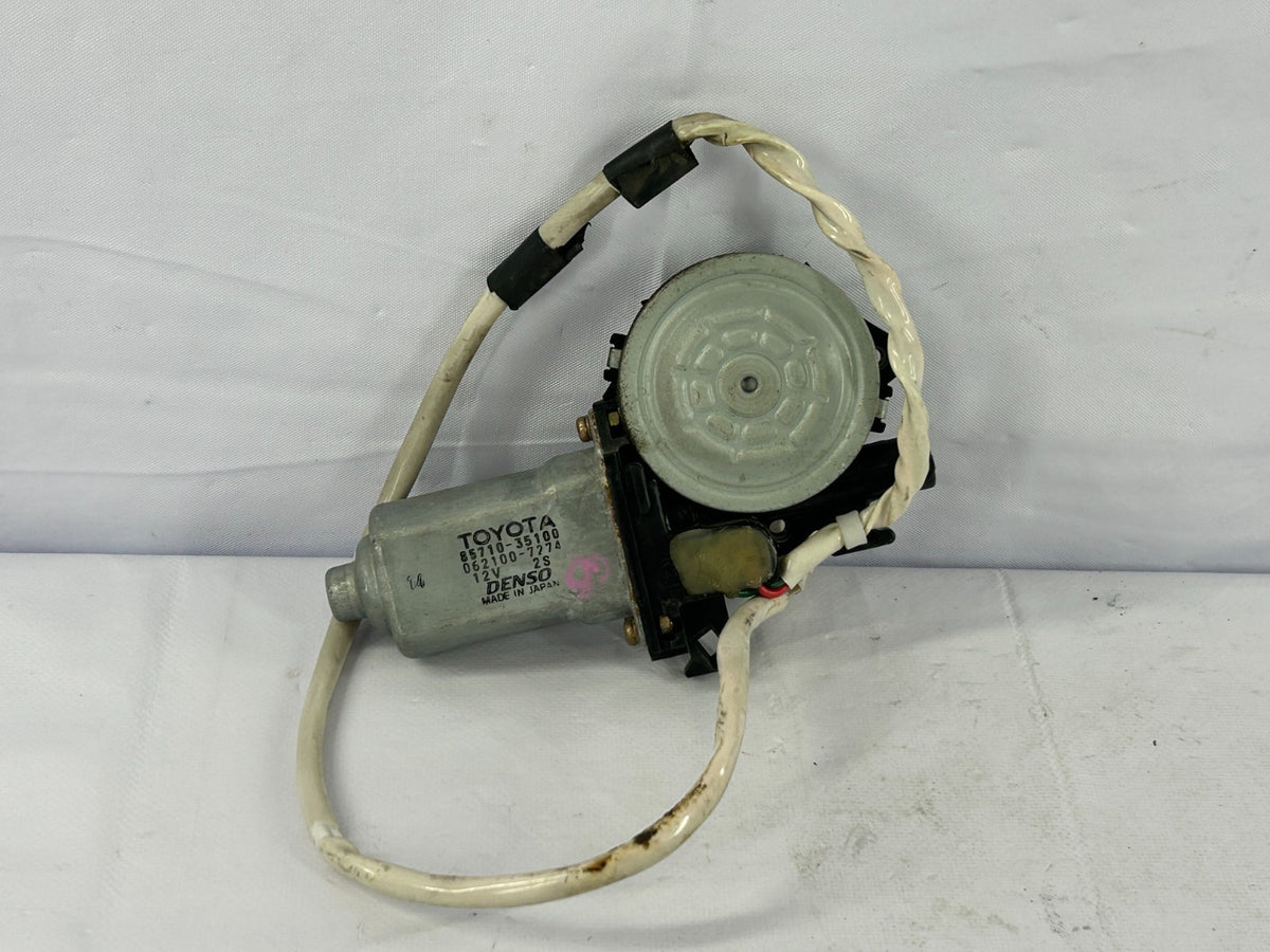 1996-1999 Toyota 4Runner Front Right Side Window Regulator Motor OEM 8571035100