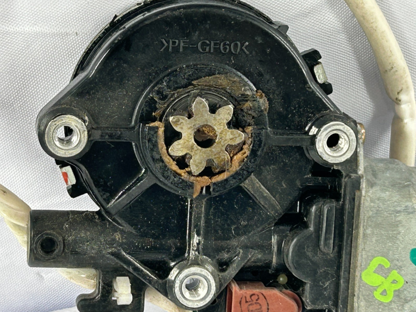 1996-1999 Toyota 4Runner Front Right Side Window Regulator Motor OEM 8571035100