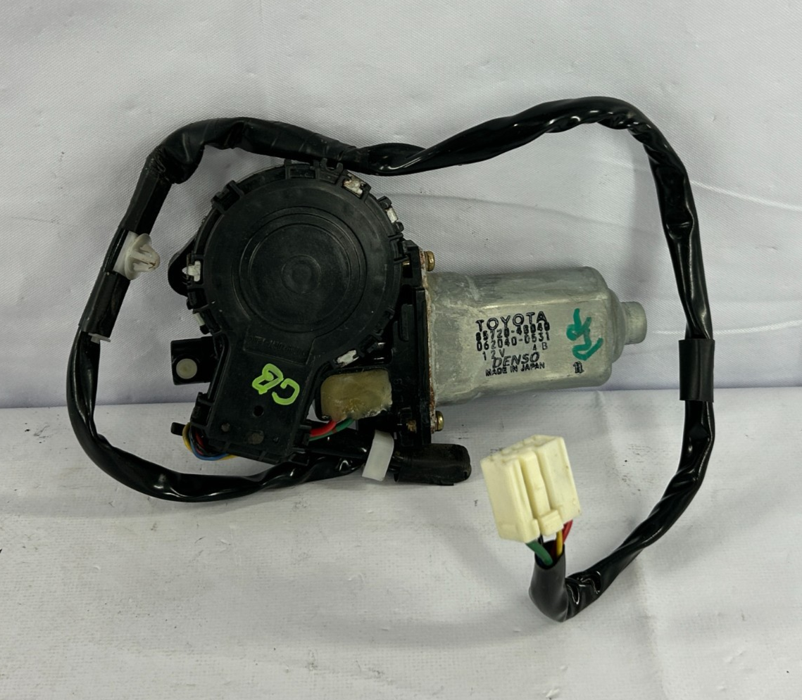 1999-2003 Lexus RX300 Rear Right Side Door Window Regulator Motor OEM 8572048040
