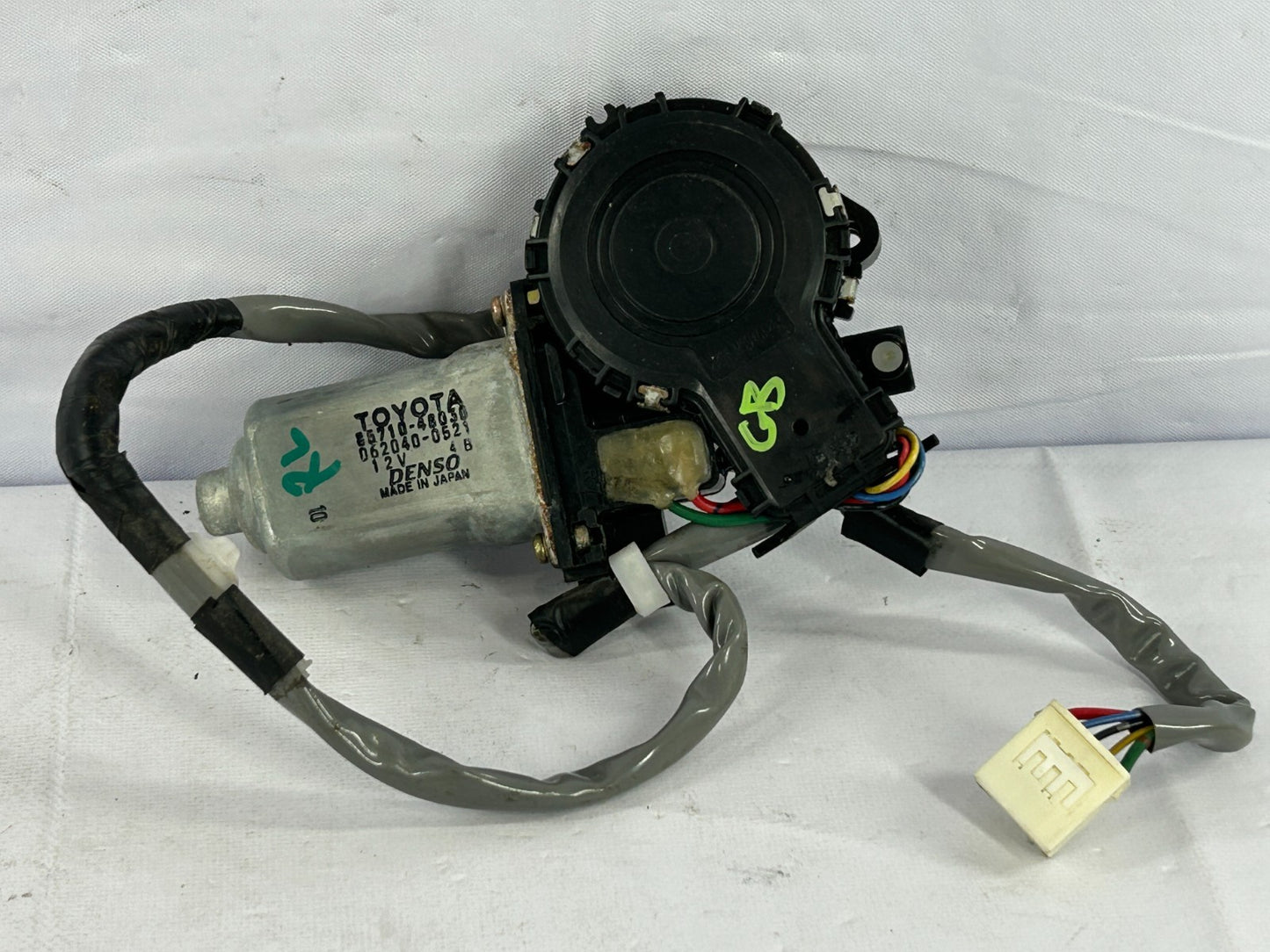 1999-2003 Lexus RX300 Rear Left Side Window Regulator Motor OEM 8571048030
