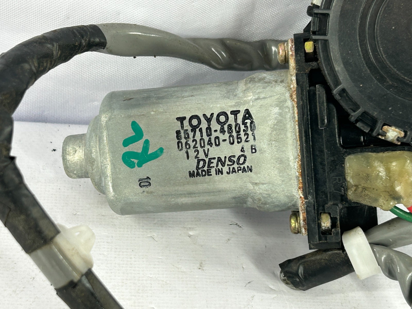 1999-2003 Lexus RX300 Rear Left Side Window Regulator Motor OEM 8571048030