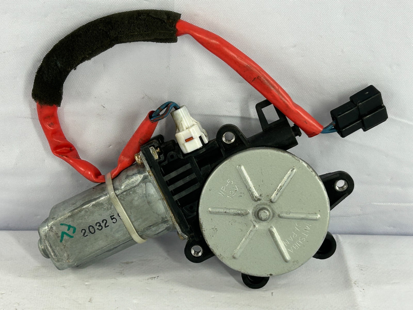 2002-2007 Subaru Impreza Front Left Window Motor OEM ⁠61188FE012