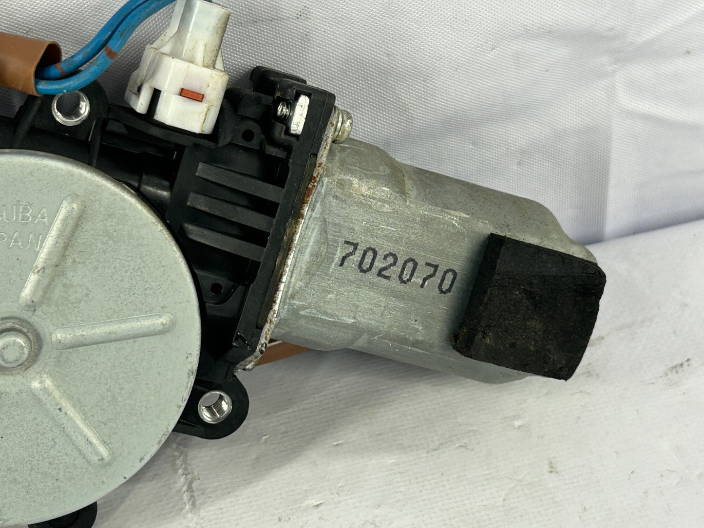 2002-2007 Subaru Impreza Rear Right Window Regulator Motor OEM ⁠ 62188FE001
