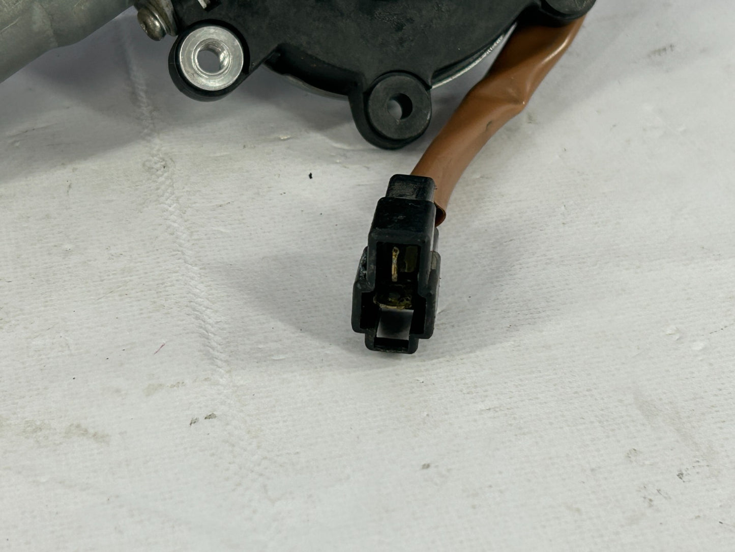 2002-2007 Subaru Impreza Rear Right Window Regulator Motor OEM ⁠ 62188FE001