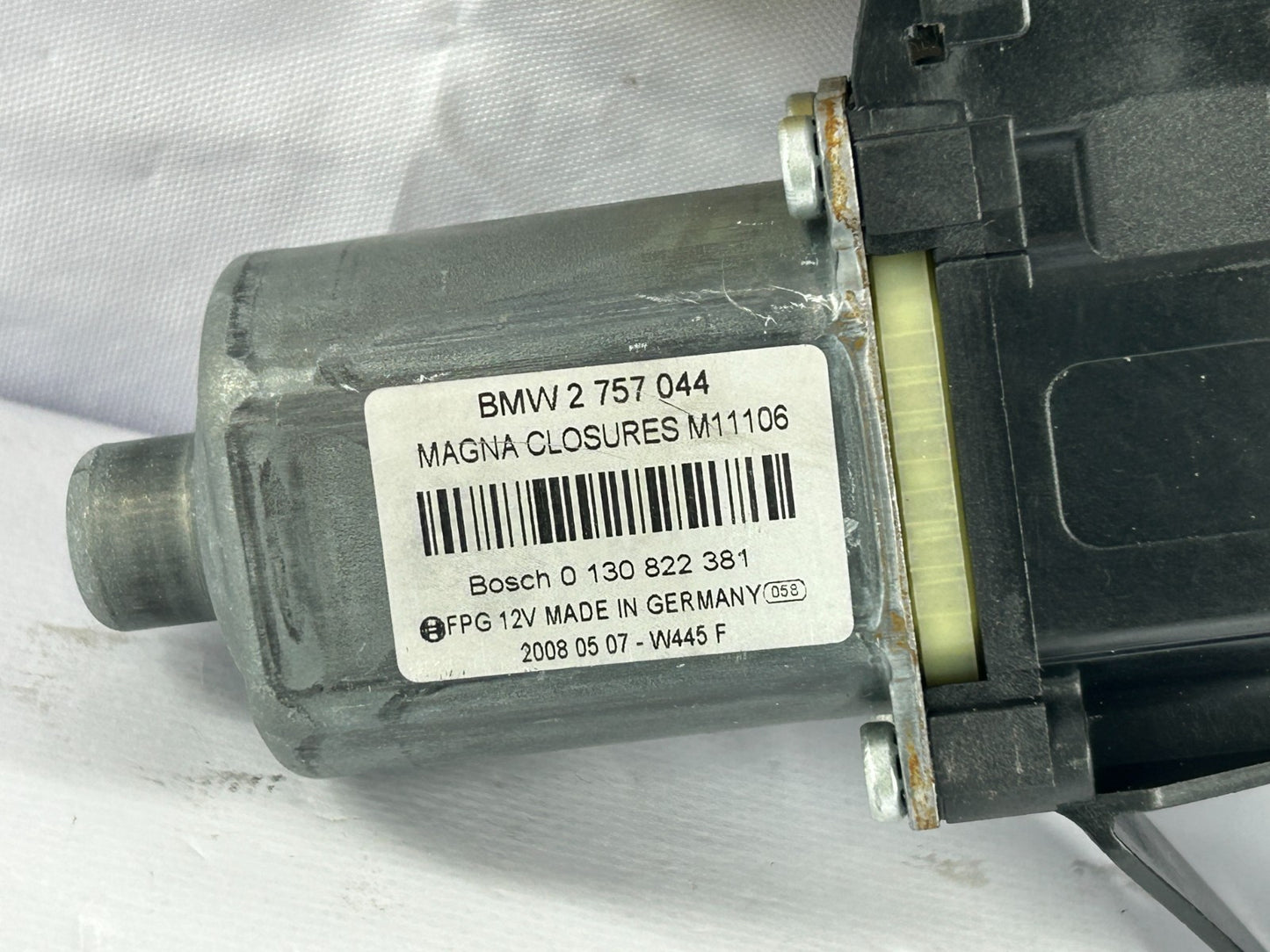 08-14 Mini Cooper Clubman Front Right Window Regulator Motor OEM ⁠ 67622757044