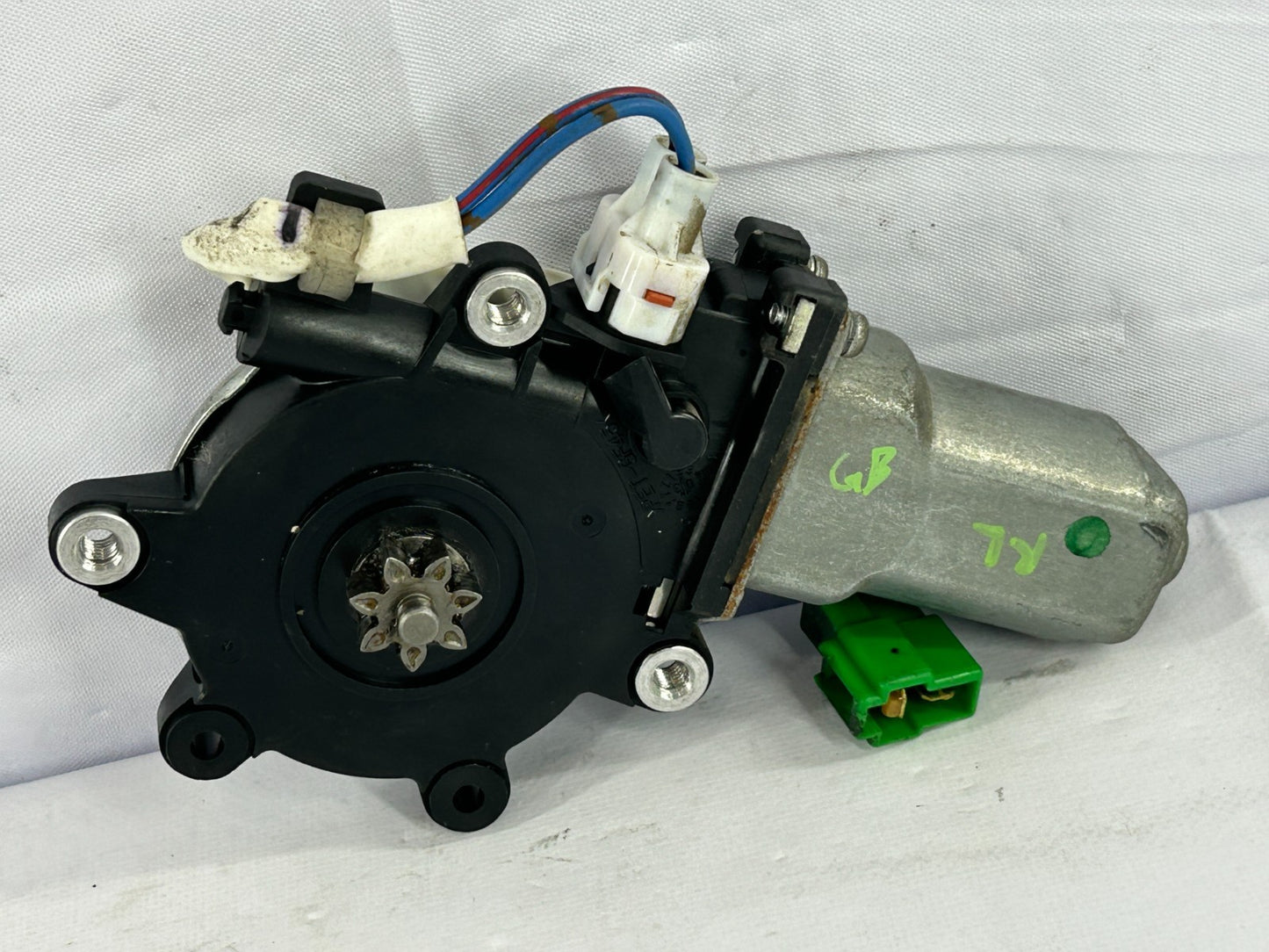 2005-2009 Subaru Outback Rear Left Door Window Motor OEM 62188AG01A