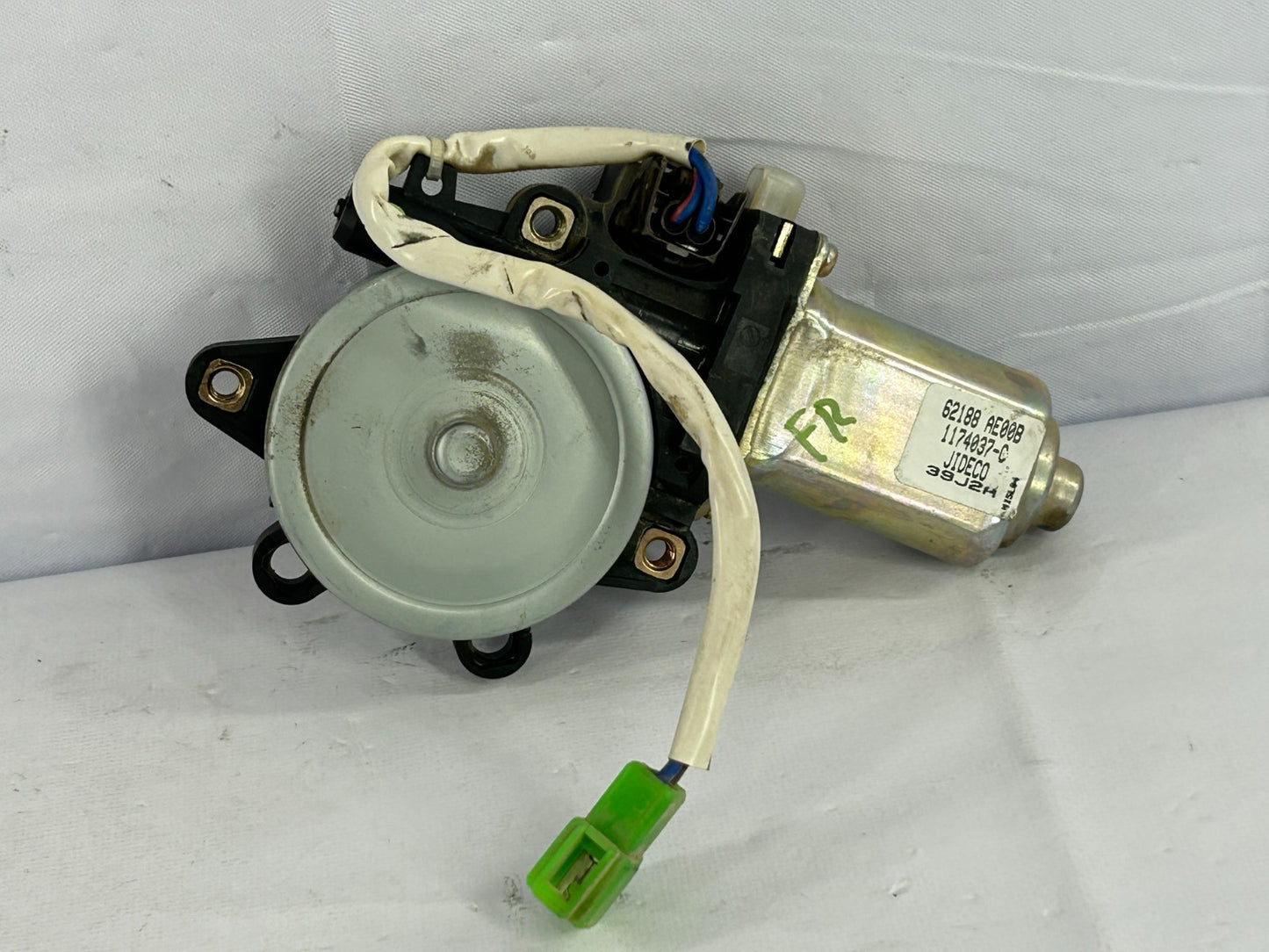 2000-2004 Subaru Outback Rear Right Side Power Door Window Motor OEM 62188AE00B