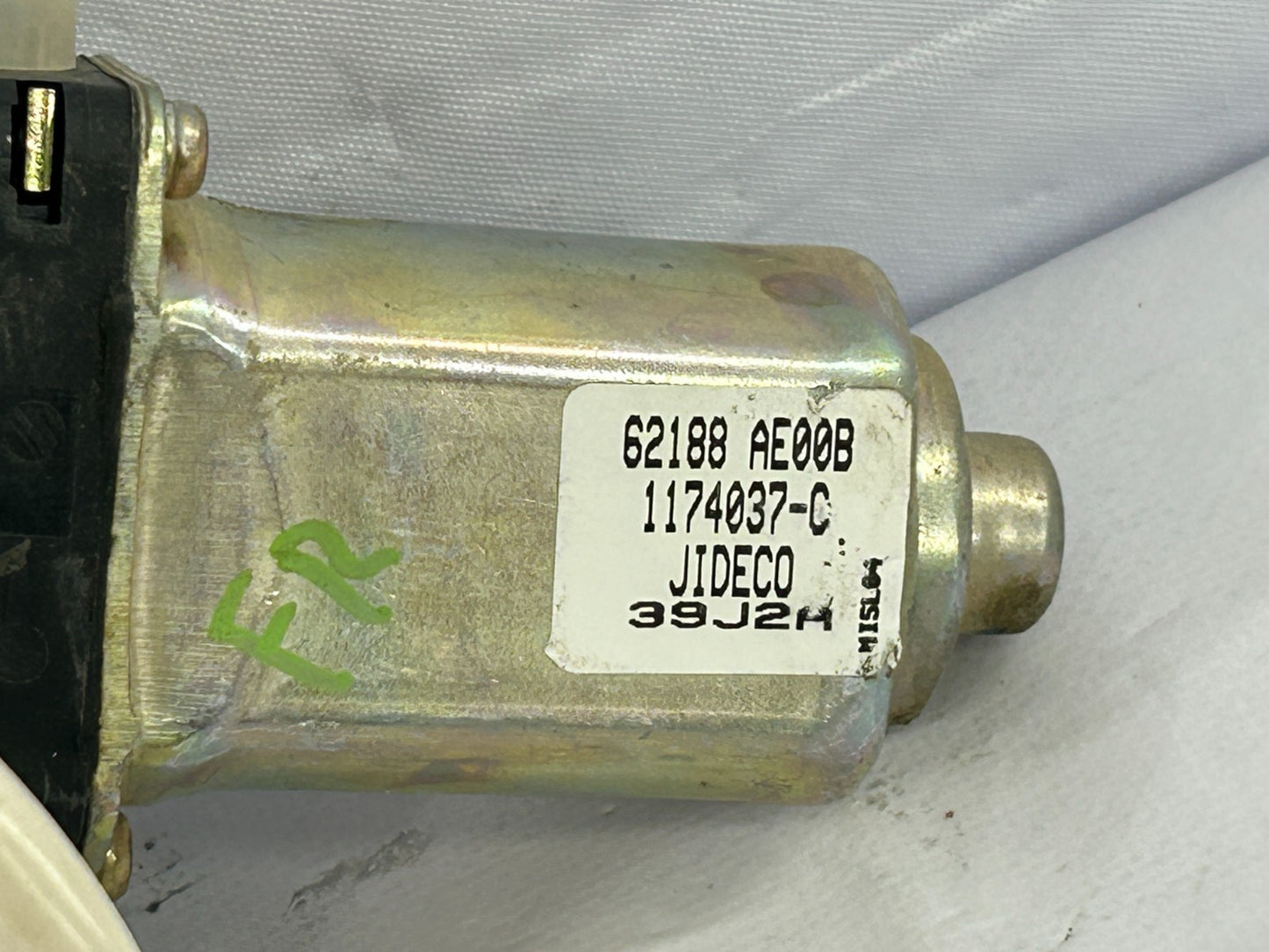 2000-2004 Subaru Outback Rear Right Side Power Door Window Motor OEM 62188AE00B