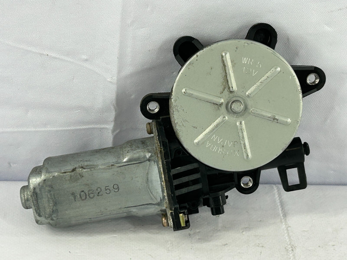 02-07 Subaru Impreza Front Right Door Power Window Motor OEM 61188FE022