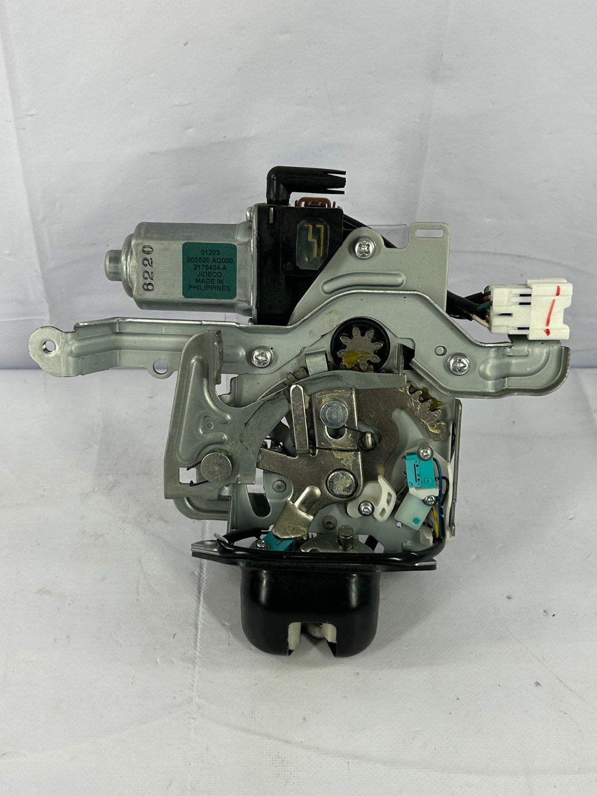 2014-2018 Nissan Rogue Trunk Lid Lock Latch Actuator Motor OEM 90500-1CA1B