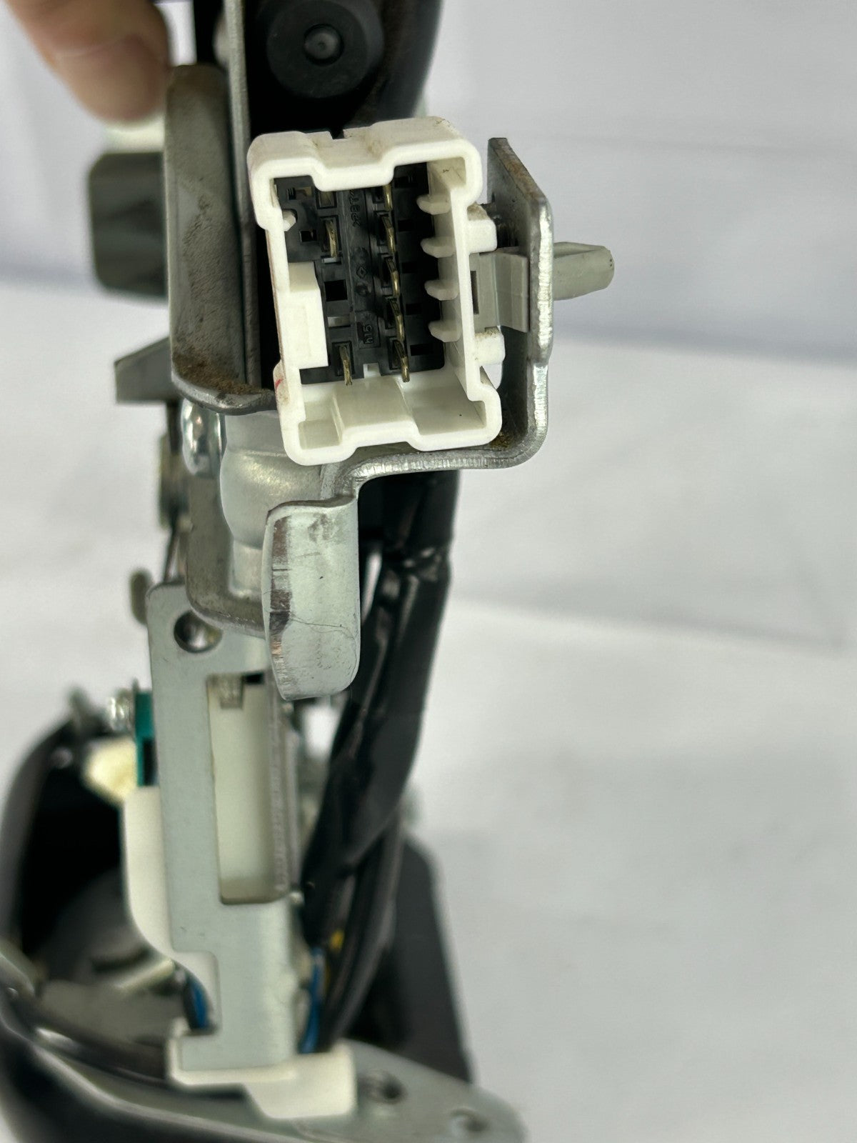 2014-2018 Nissan Rogue Trunk Lid Lock Latch Actuator Motor OEM 90500-1CA1B