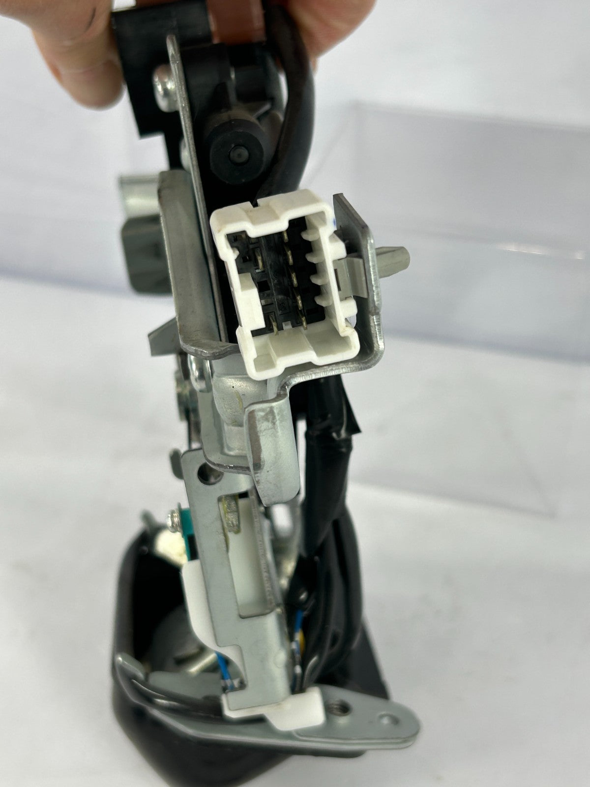 2014-2018 Nissan Rogue Trunk Lid Lock Latch Actuator Motor OEM 90500-1AA0B