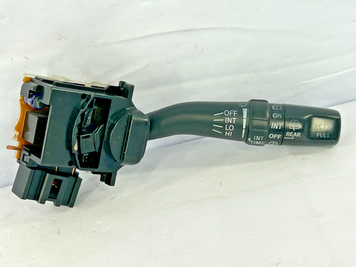 2001-2004 Toyota Sequoia Windshield Wiper Switch Assembly OEM 84652-0C030