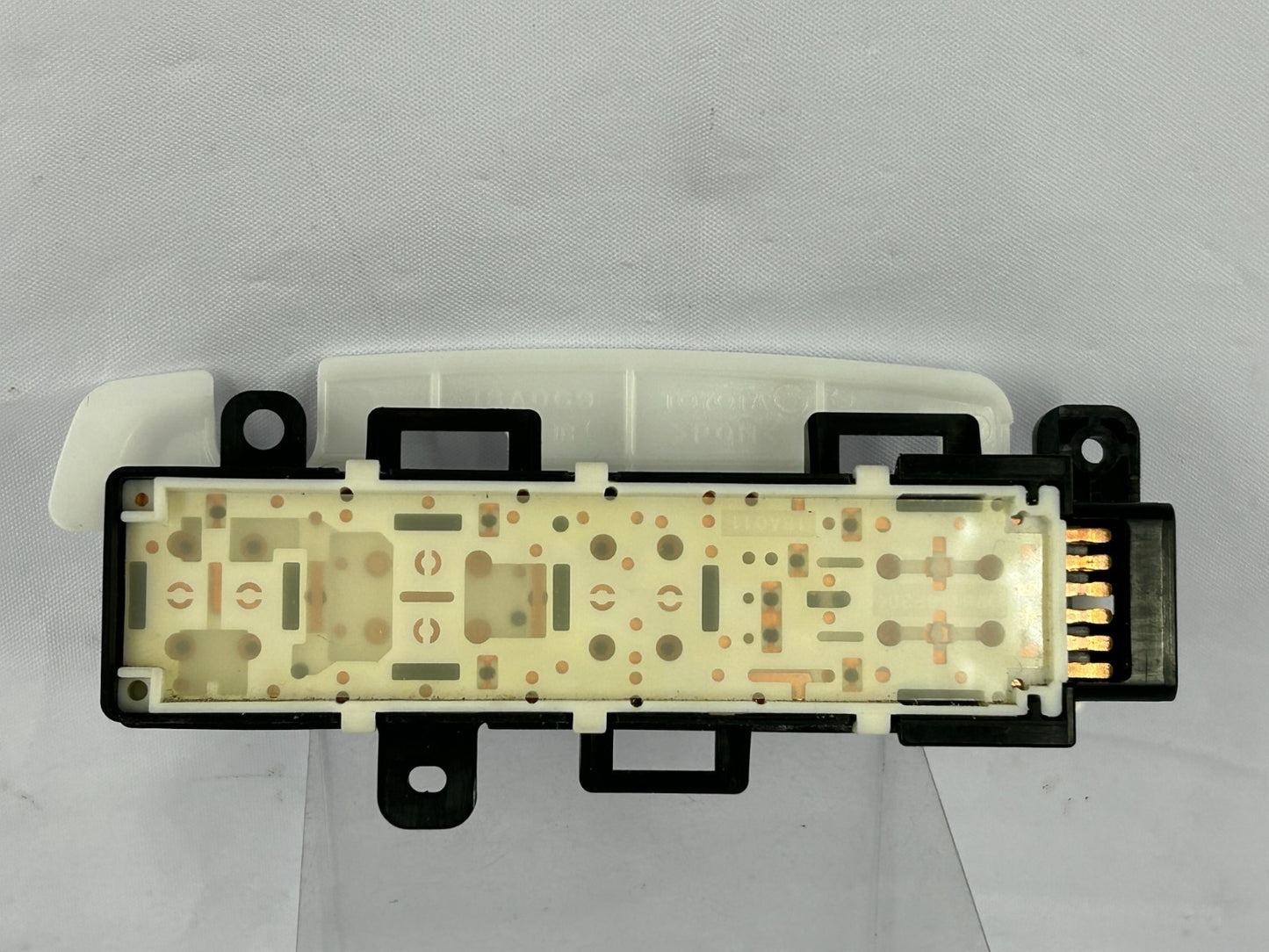 2001-2004 Toyota Sequoia Front Right Side Seat Control Switches OEM 84922-34010