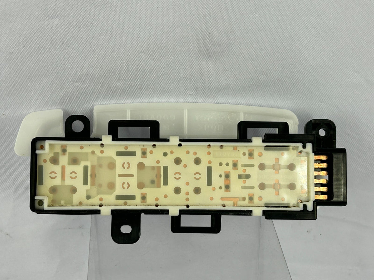 2001-2004 Toyota Sequoia Front Right Side Seat Control Switches OEM 84922-34010