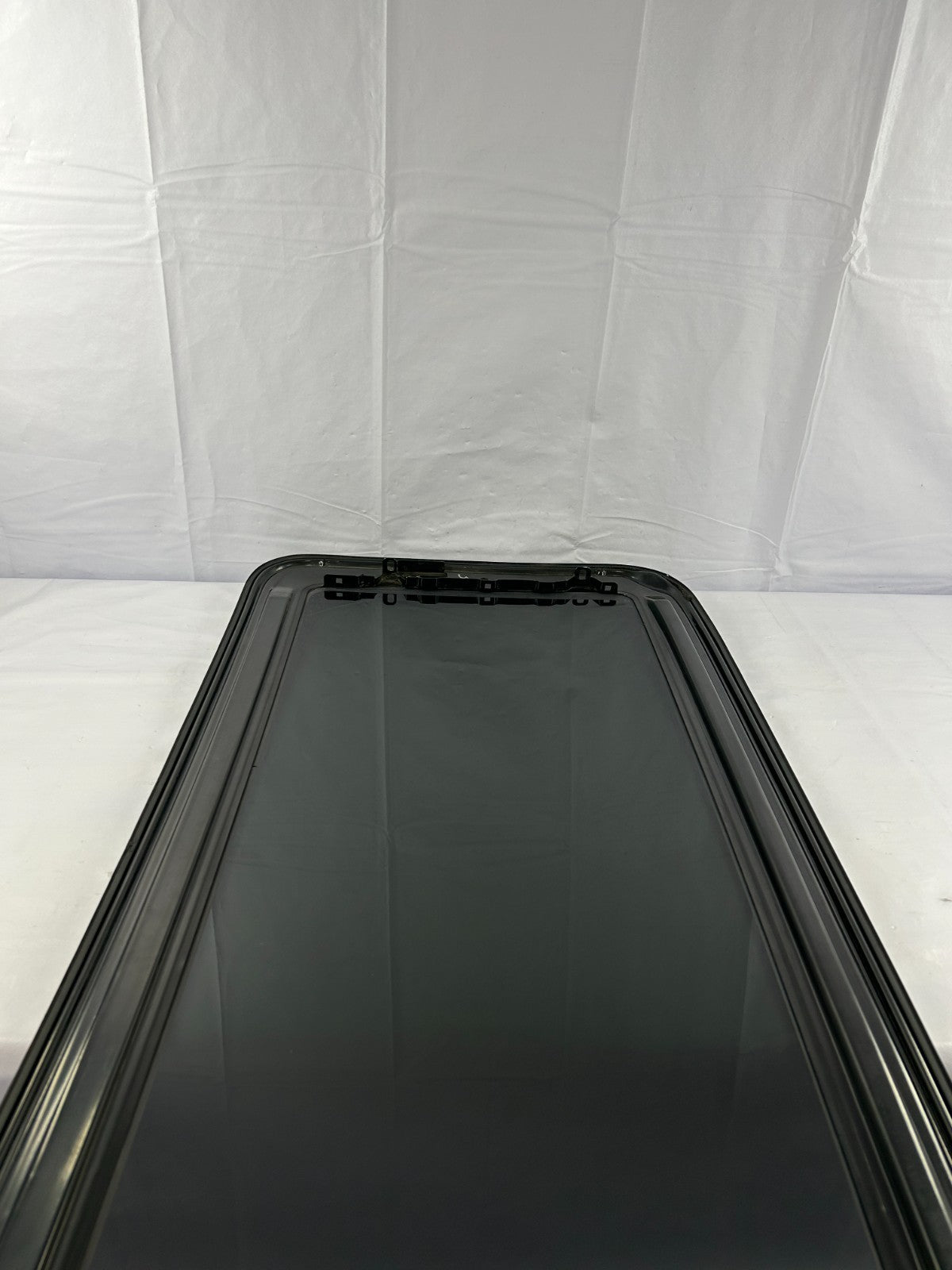 1997-2001 Toyota Camry Sunroof Sun Roof Moon Roof Sliding Glass OEM 63201-AA010