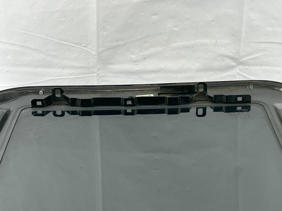 1997-2001 Toyota Camry Sunroof Sun Roof Moon Roof Sliding Glass OEM 63201-AA010