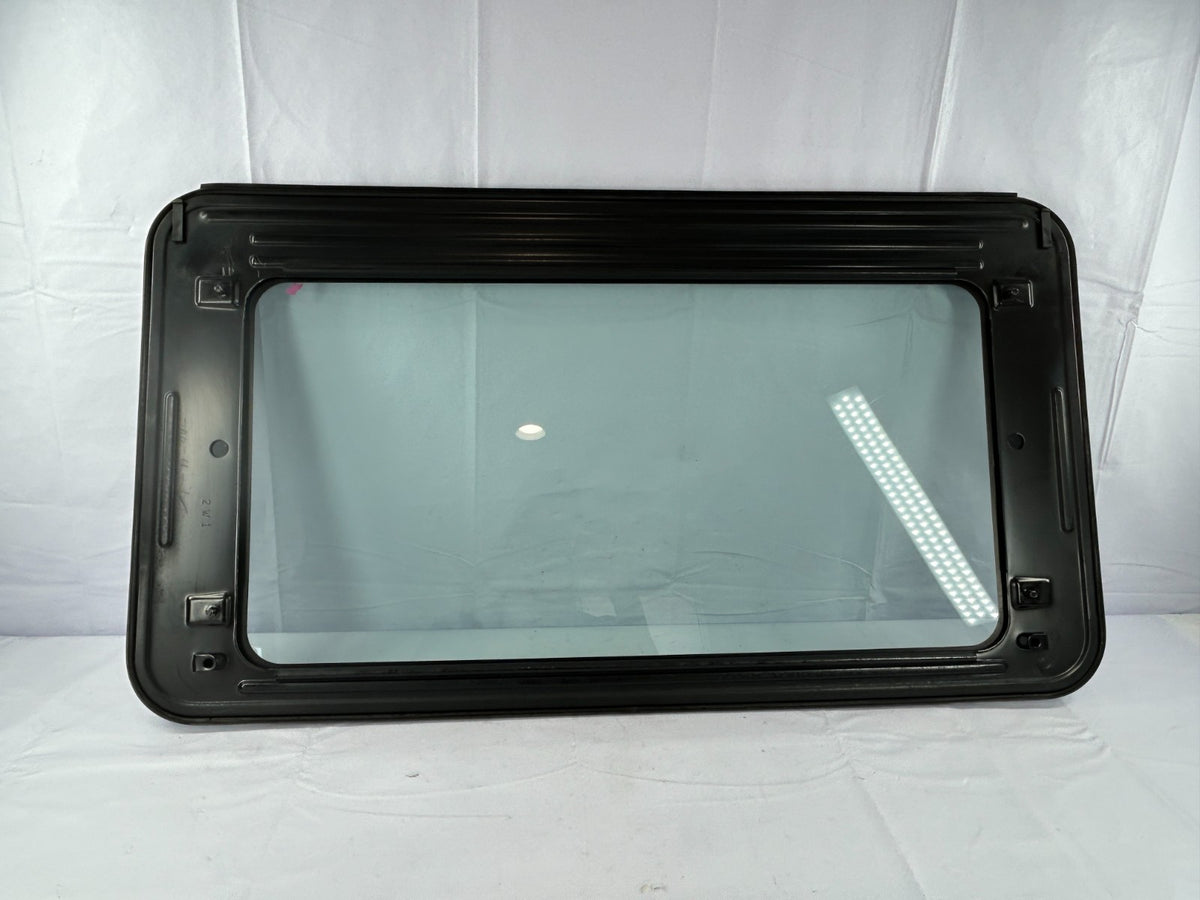 2000-2004 Nissan Pathfinder Sunroof Sun Roof Moonroof Top Glass OEM 91210-5W501