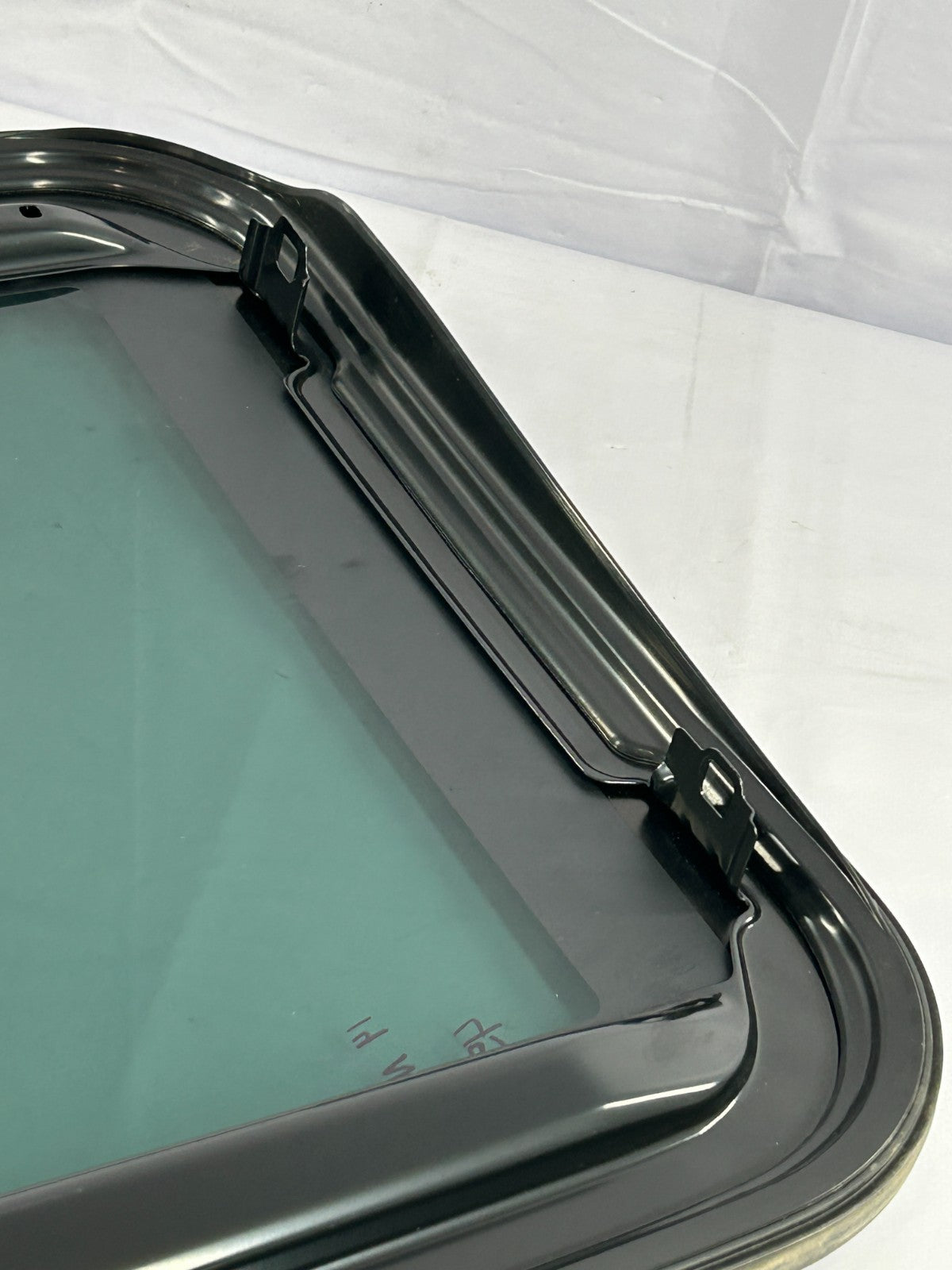 10-21 Mazda 6 Sunroof Sun Roof Moon Roof Sliding Glass Panel OEM BBM6-69-810C
