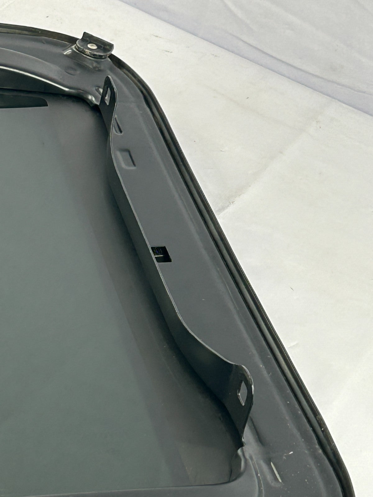 03-04 Toyota RAV4 Sunroof Sun Roof Moonroof Sliding Glass Panel OEM 63201-42071