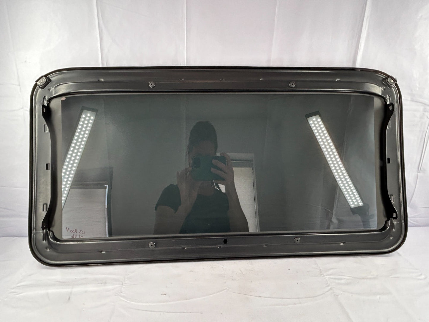 03-04 Toyota RAV4 Sunroof Sun Roof Moonroof Sliding Glass Panel OEM 63201-42071