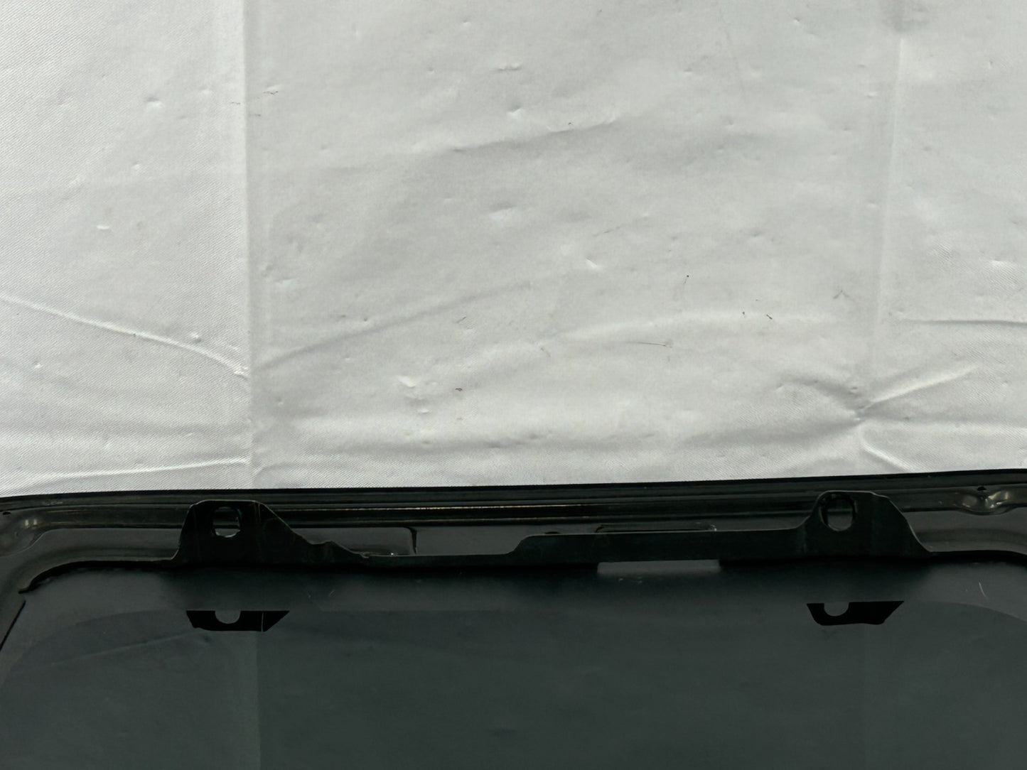 2002-2006 Toyota Camry Sun Roof Moon Roof Sliding Glass Panel OEM 63201-AA020
