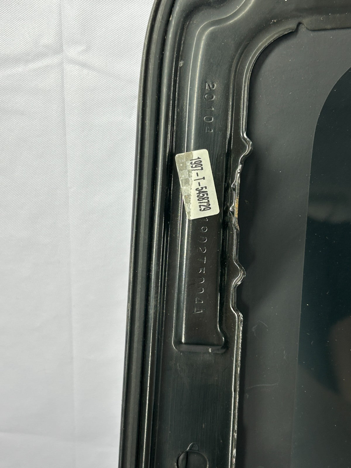 2002-2006 Toyota Camry Sun Roof Moon Roof Sliding Glass Panel OEM 63201-AA020