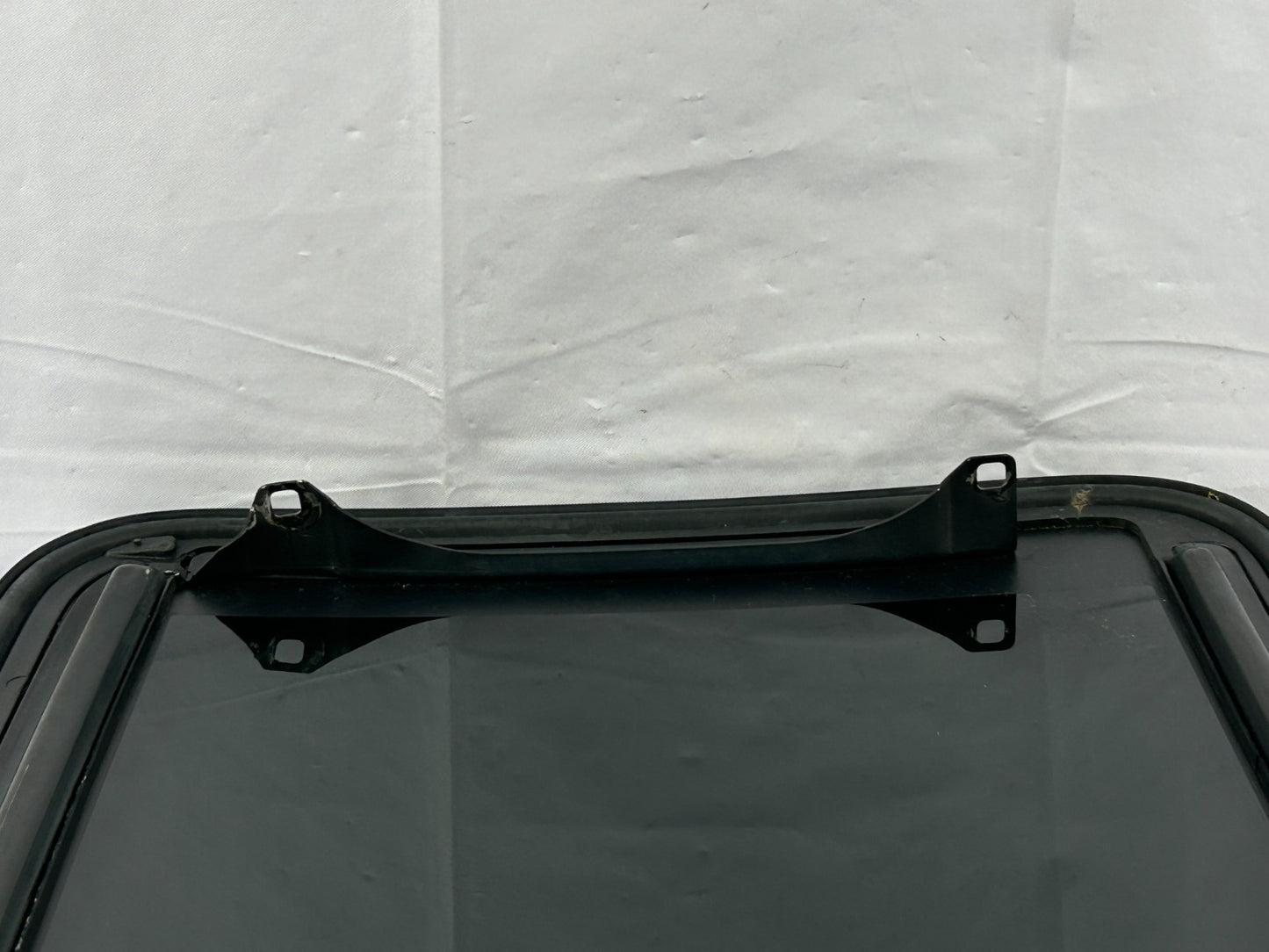 2003-2008 Toyota Matrix Sunroof Sun Roof Moon Roof Sliding Glass OEM 63201-01010